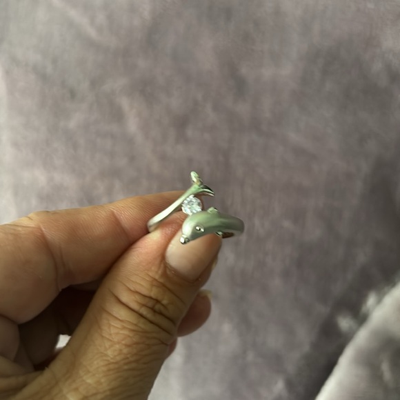 925 stamped sterling silver dolphin ring size 10 white clear birthstone - Picture 4 of 4